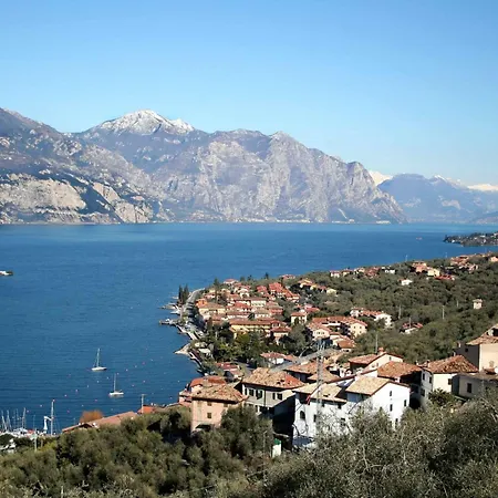 By Interhome Apartment Brenzone sul Garda